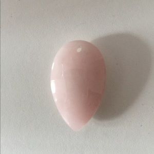 Pink quartz reverse teardrop pendant